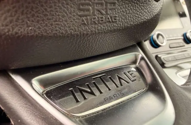 RENAULT Espace Energy dCi 160 EDC Initiale Paris