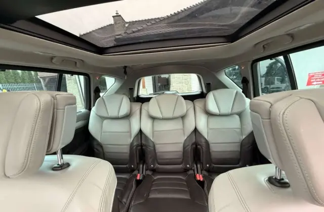 RENAULT Espace Energy dCi 160 EDC Initiale Paris