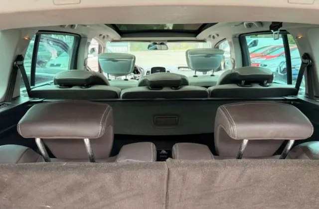 RENAULT Espace Energy dCi 160 EDC Initiale Paris