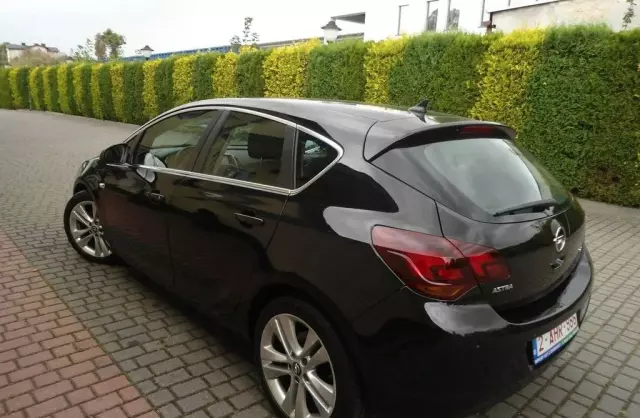 OPEL Astra 