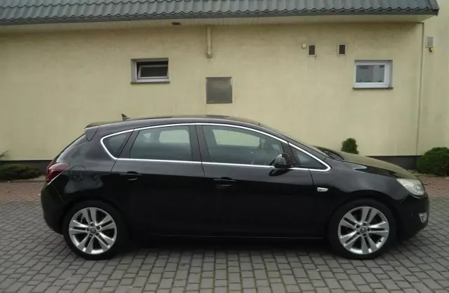 OPEL Astra 