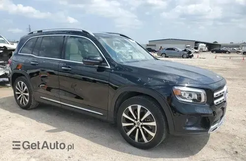 MERCEDES-BENZ GLB 