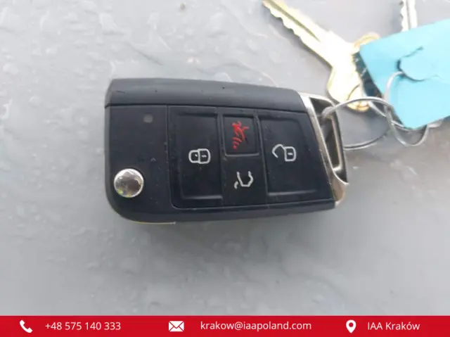 VOLKSWAGEN Tiguan SE 4MOTION