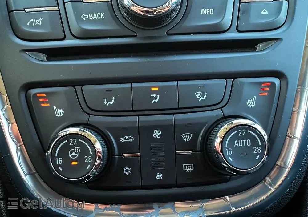 OPEL Mokka 1.4 Turbo Automatik Innovation