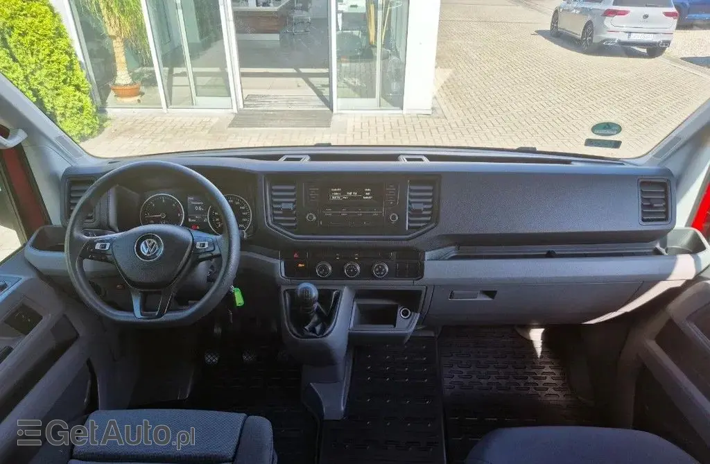 VOLKSWAGEN Crafter 