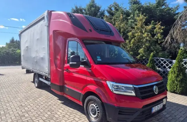 VOLKSWAGEN Crafter 