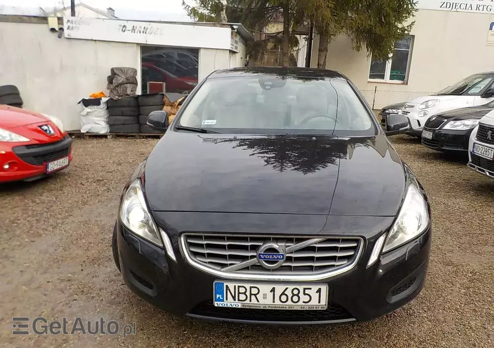 VOLVO S60 D3 Momentum
