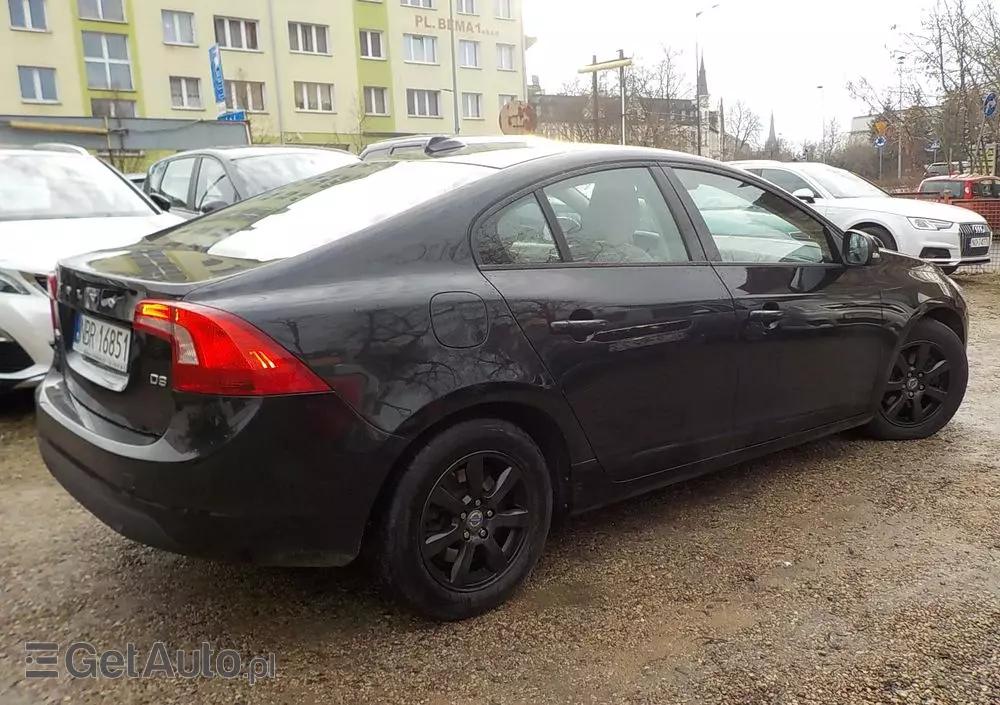 VOLVO S60 D3 Momentum