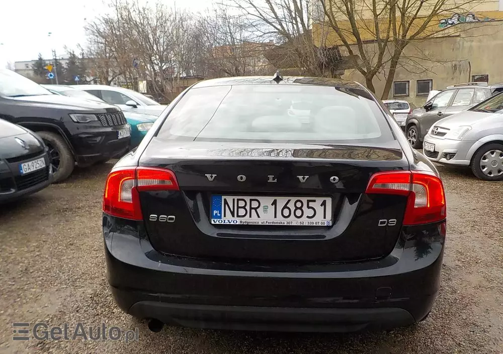 VOLVO S60 D3 Momentum