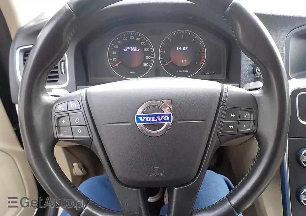 VOLVO S60 D3 Momentum