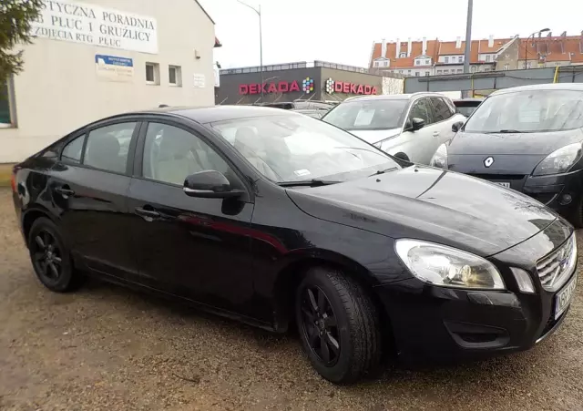 VOLVO S60 D3 Momentum