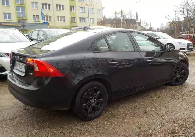 VOLVO S60 D3 Momentum
