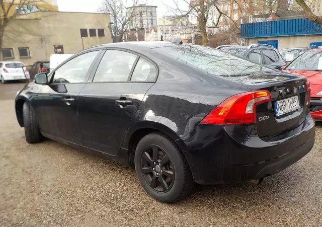 VOLVO S60 D3 Momentum