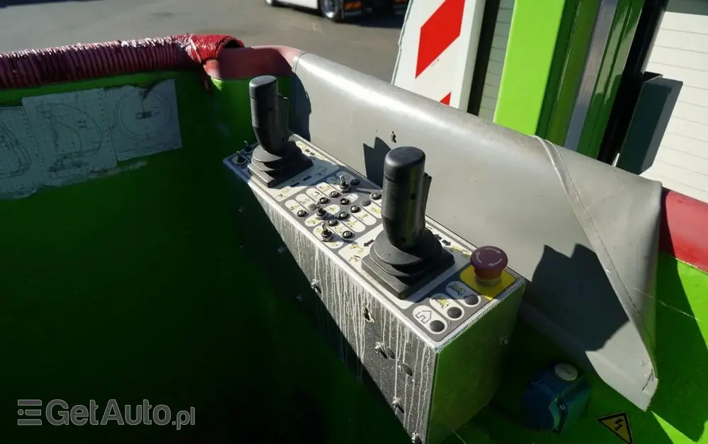 IVECO DAILY 70-180 / PODNOŚNIK KOSZOWY - 16 m / BLASZAK + ZWYŻKA  ELEVATEUR / 200 kg 