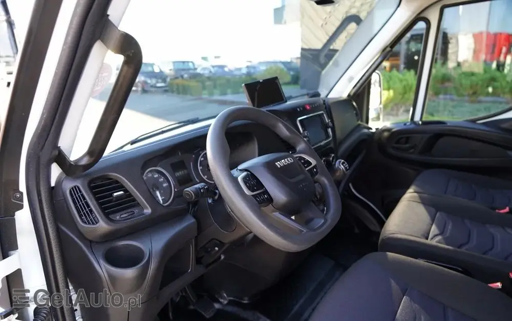 IVECO DAILY 70-180 / PODNOŚNIK KOSZOWY - 16 m / BLASZAK + ZWYŻKA  ELEVATEUR / 200 kg 