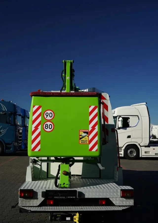 IVECO DAILY 70-180 / PODNOŚNIK KOSZOWY - 16 m / BLASZAK + ZWYŻKA  ELEVATEUR / 200 kg 