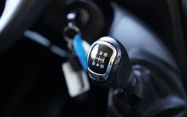 IVECO DAILY 70-180 / PODNOŚNIK KOSZOWY - 16 m / BLASZAK + ZWYŻKA  ELEVATEUR / 200 kg 