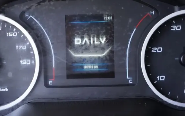 IVECO DAILY 70-180 / PODNOŚNIK KOSZOWY - 16 m / BLASZAK + ZWYŻKA  ELEVATEUR / 200 kg 