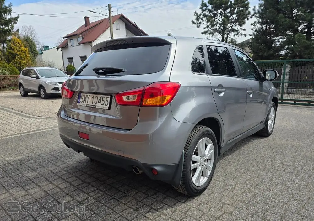 MITSUBISHI ASX 