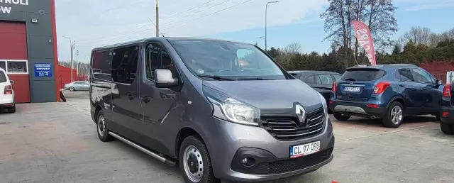 RENAULT Trafic 