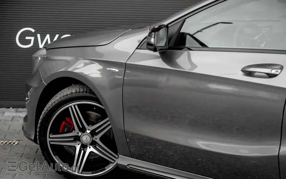 MERCEDES-BENZ Klasa A 250 (BlueEFFICIENCY) 7G-DCT AMG Sport