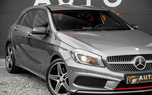 MERCEDES-BENZ Klasa A 250 (BlueEFFICIENCY) 7G-DCT AMG Sport