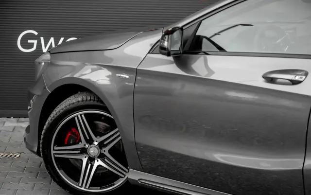 MERCEDES-BENZ Klasa A 250 (BlueEFFICIENCY) 7G-DCT AMG Sport