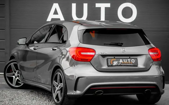 MERCEDES-BENZ Klasa A 250 (BlueEFFICIENCY) 7G-DCT AMG Sport