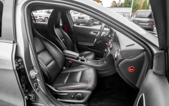 MERCEDES-BENZ Klasa A 250 (BlueEFFICIENCY) 7G-DCT AMG Sport