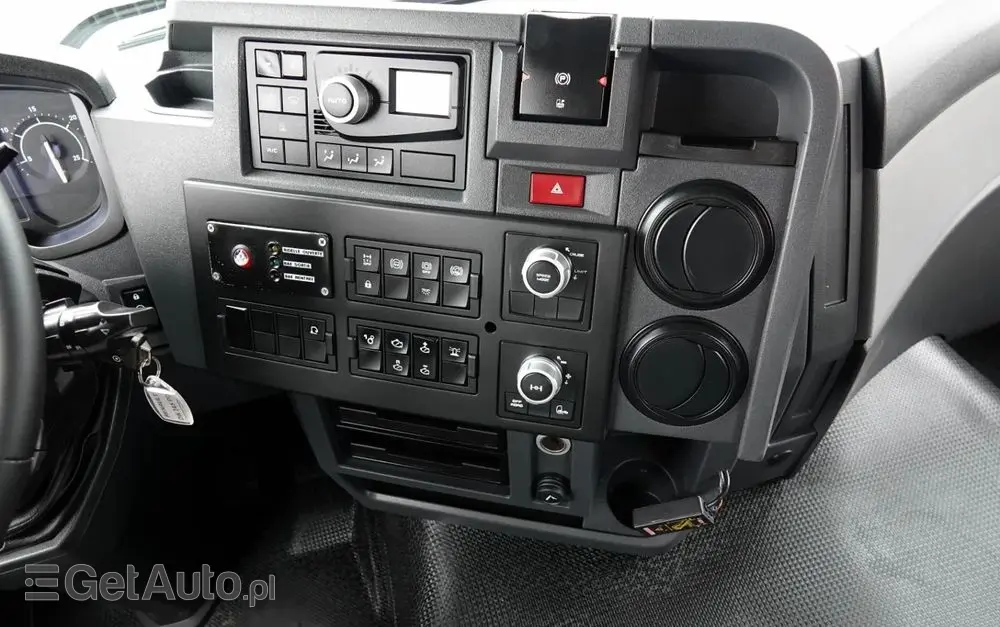 RENAULT C 380 / 6x4 / WYWROTKA 3 STRONNA  + HDS FASSI F135 / HYDROBURTA / EURO 6 / STEROWANIE RADIOWE / ROTATOR / BORDMATIC 