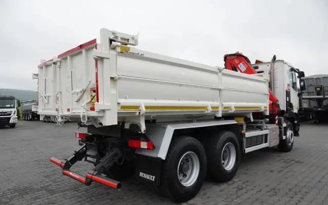 RENAULT C 380 / 6x4 / WYWROTKA 3 STRONNA  + HDS FASSI F135 / HYDROBURTA / EURO 6 / STEROWANIE RADIOWE / ROTATOR / BORDMATIC 