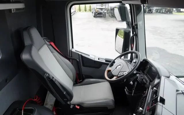 RENAULT C 380 / 6x4 / WYWROTKA 3 STRONNA  + HDS FASSI F135 / HYDROBURTA / EURO 6 / STEROWANIE RADIOWE / ROTATOR / BORDMATIC 