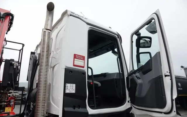 RENAULT C 380 / 6x4 / WYWROTKA 3 STRONNA  + HDS FASSI F135 / HYDROBURTA / EURO 6 / STEROWANIE RADIOWE / ROTATOR / BORDMATIC 