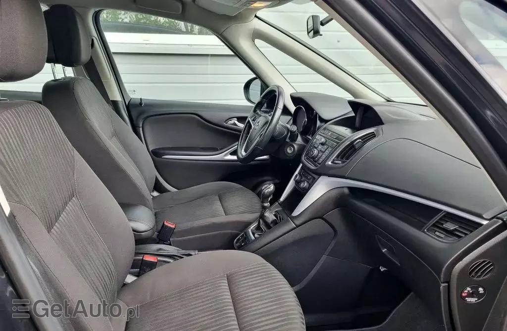 OPEL Zafira 