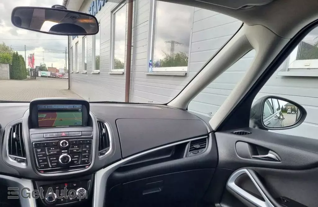 OPEL Zafira 