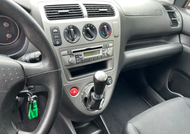 HONDA Civic 1.4i Extra Edition