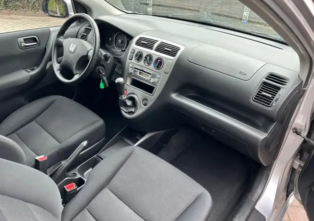 HONDA Civic 1.4i Extra Edition