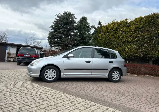 HONDA Civic 1.4i Extra Edition