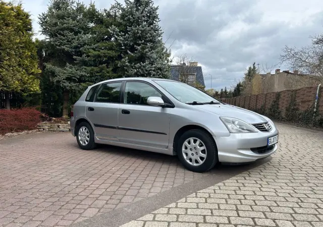 HONDA Civic 1.4i Extra Edition