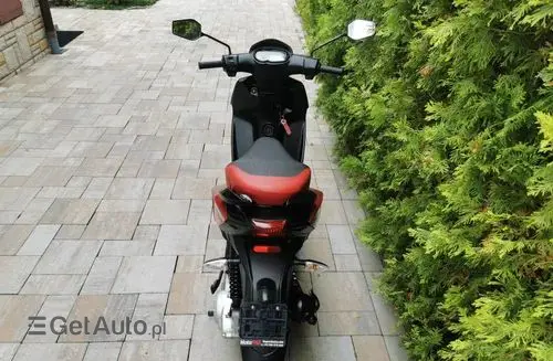 APRILIA SR 50 Motard 