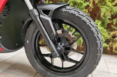 APRILIA SR 50 Motard 