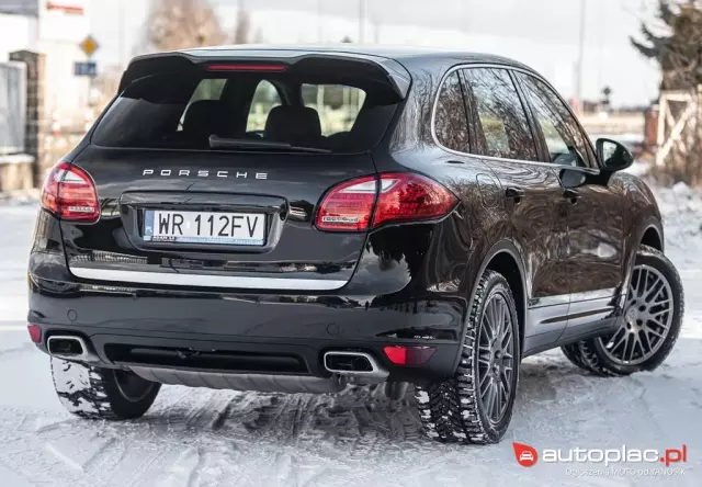 PORSCHE Cayenne 