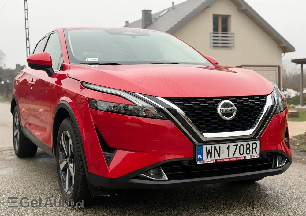 NISSAN Qashqai 1.3 DIG-T N-Connecta DCT