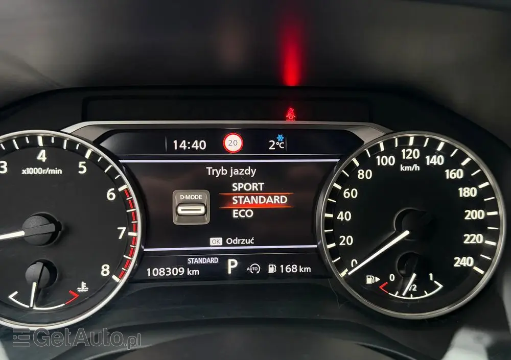 NISSAN Qashqai 1.3 DIG-T N-Connecta DCT