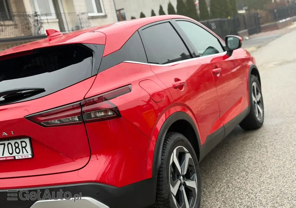 NISSAN Qashqai 1.3 DIG-T N-Connecta DCT