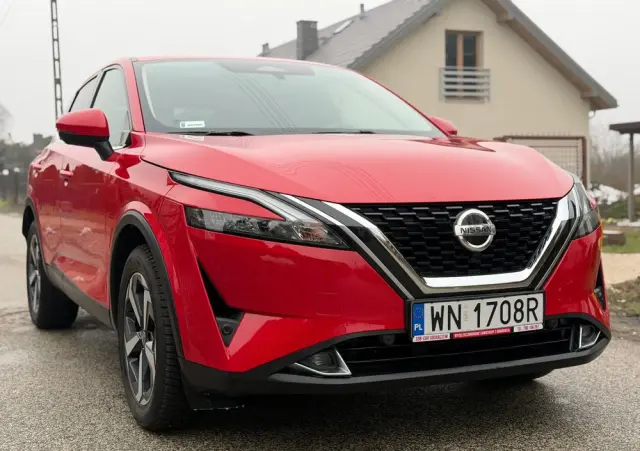 NISSAN Qashqai 1.3 DIG-T N-Connecta DCT