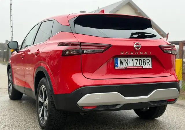 NISSAN Qashqai 1.3 DIG-T N-Connecta DCT