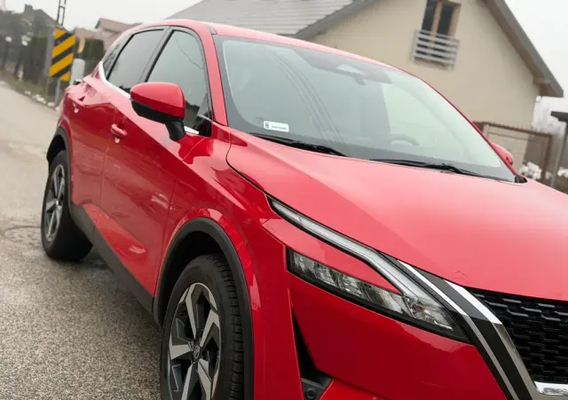 NISSAN Qashqai 1.3 DIG-T N-Connecta DCT