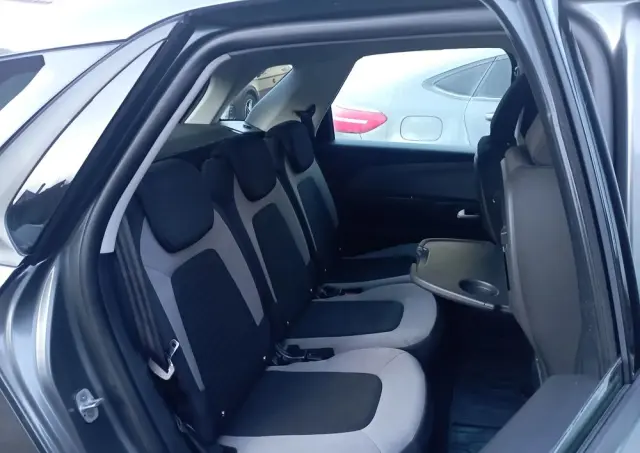 CITROËN C4 Picasso 1.6 VTi Attraction