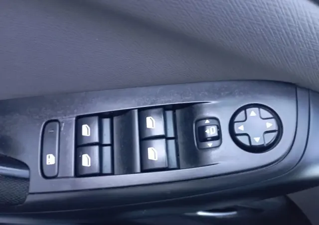 CITROËN C4 Picasso 1.6 VTi Attraction